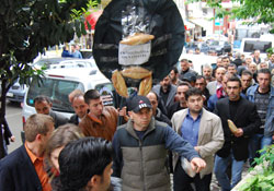 Bu ne yaman çelişki!