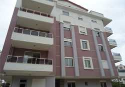 'Bekara, dula, öğrenciye ev yok' diyen yandı