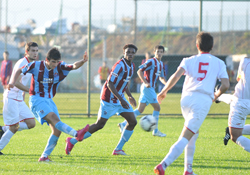 Papy'i canlı olarak izledi