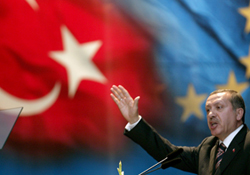 İnadına Kürt dedi