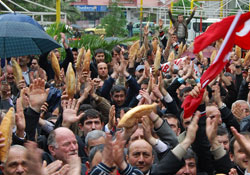 YABPA'dan ekmek eylemi