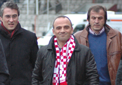 ÖZTÜRK PRİM SÖZÜNÜ TUTTU