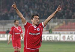 Yönetim Murat'la devam etmek istiyor