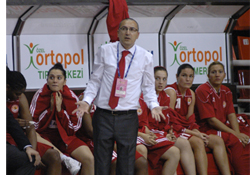 Yoğun tempo sürüyor