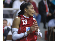 Formu kıskandırıyor