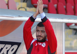 İlk ayrılan Anıl oldu