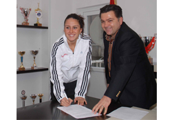 VE CEYDA İMZAYI ATTI