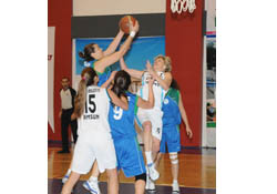 CANİK'TE KUMBASAR FARKI