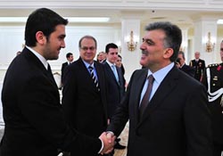 Çankaya'ya Jaguar'la geldi