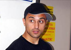 ZAFER'İN NAZI BIKTIRDI