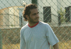 Tedavisine devam ediliyor