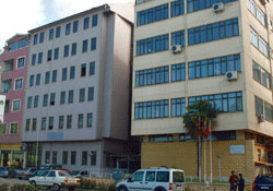 SGK'de bina sıkıntısı