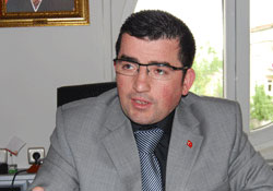 Gözler havaalanında