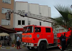 Ayancık Belediyesi'ne yeni hizmet aracı