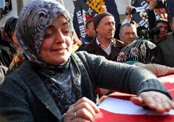 Feryatlar yürekleri dağladı