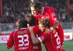 Samsun galibiyetle başladı