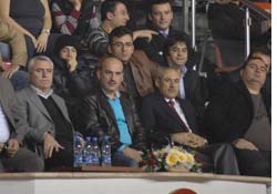 Yönetim Akhisar'a çıkarma yapacak