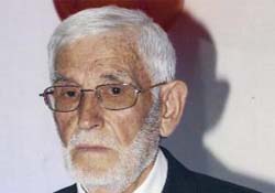 Eski bakanın baba acısı