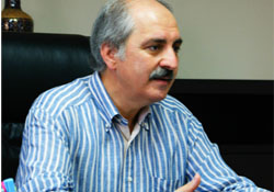 Ana muhalefete yüklendi