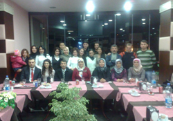 Öğretmenlere veda yemeği
