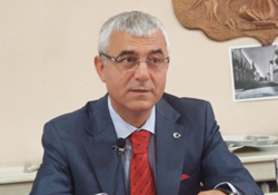 Herkes kendi işini yapsın