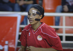 Maskeye alışamadı