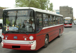 Toplu taşıma fiyatlarına tepki