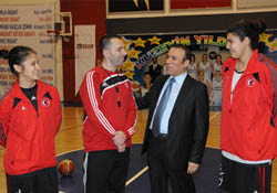 Potanın yıldızları Canik'te