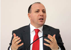 SGK açık kapatıyor