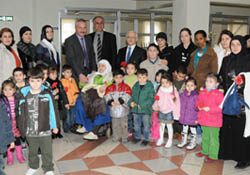 Miniklerden 14 Şubat jesti