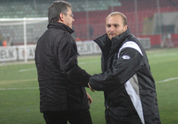 Sezer kendini geliştirmiş