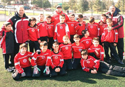 Kral miniklerle buluştu