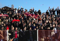 Taraftar coştu coşturdu