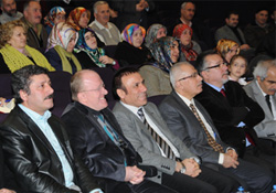 Bayındır'dan konferans