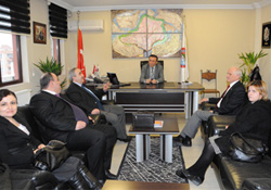 Anıl'dan Canik'e övgü