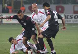 Liderlik keyfi sona erdi