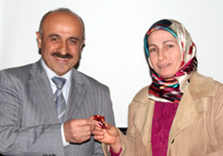 Çiftçiler altın için yarıştı