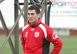 İdmanı yarıda bıraktı