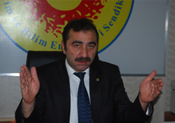 ''Üniversite elemanlarının sorununu çözün''