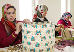 Sosyeteyi Bafralı kadınlar giydirecek