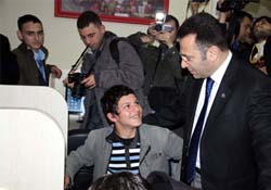 "İş sıkıntınız olmaz"