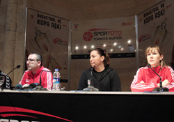 Basın toplantısına katıldılar