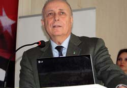 Minik ellerden büyük işler