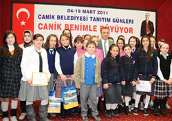 Canik eğitimde zirve yaptı