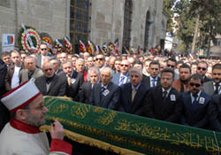 Sakoğlu'na hüzünlü veda