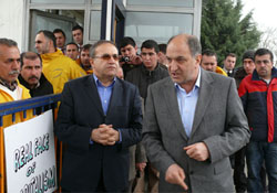 İşçiler direnmeye devam ediyor