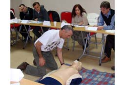 Dağcılara ilk yardım eğitimi