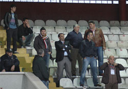 Protokolü değil tribünü istediler