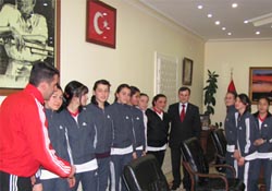 Ladik'in Hentboldaki gururları