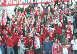 ŞAMPİYONLUK ŞARKILARI SÖYLEDİLER